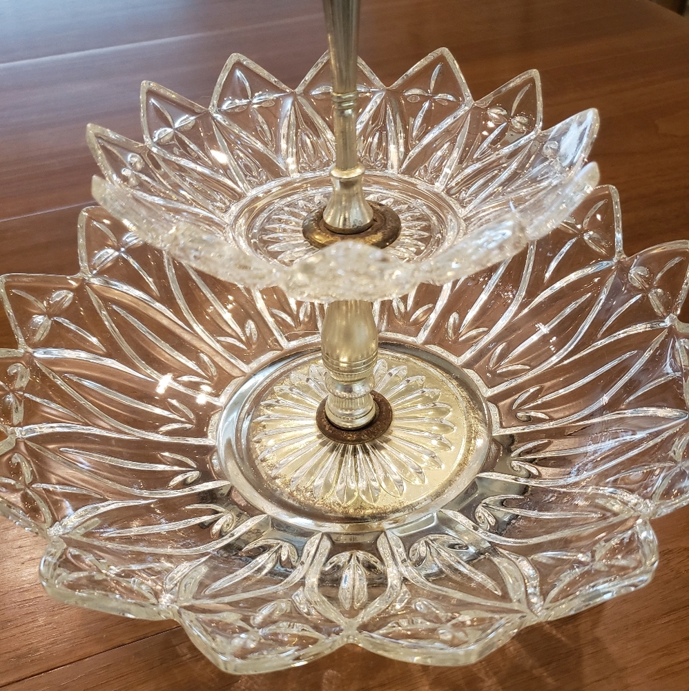 2 Tiered Glass Tray Vintage - Picture 3 of 16